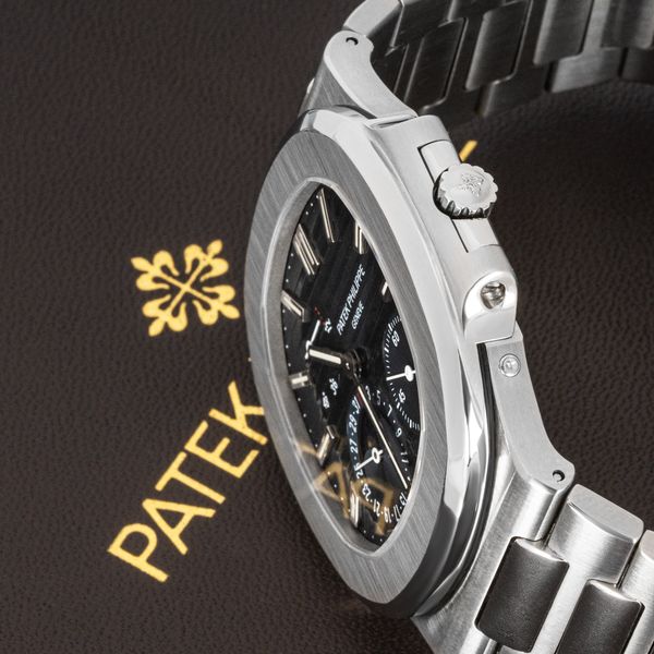 Patek Philippe Nautilus 3712/1A-001